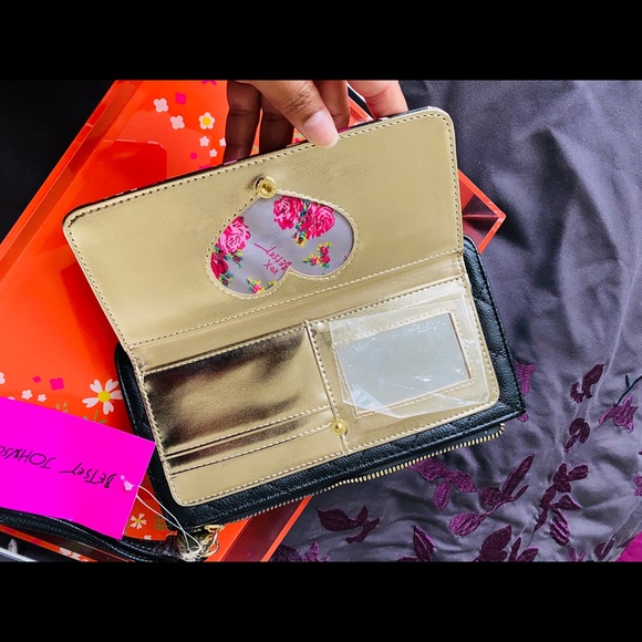 Betsey Johnson Wristlet - Picture 7 of 9